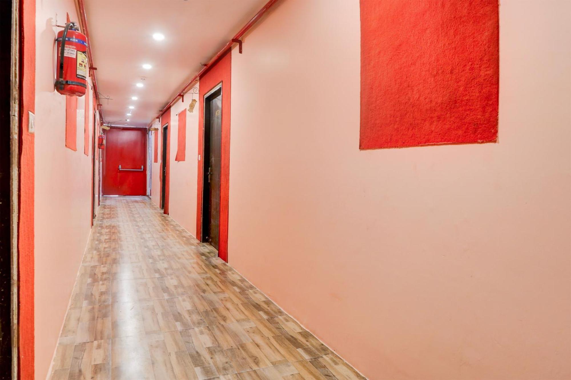 Super Hotel O S J Residency Delhi  Exterior foto